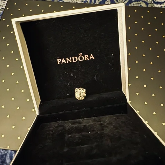 Pandora • White Ornament • Pandora Charm - Picture 6 of 16